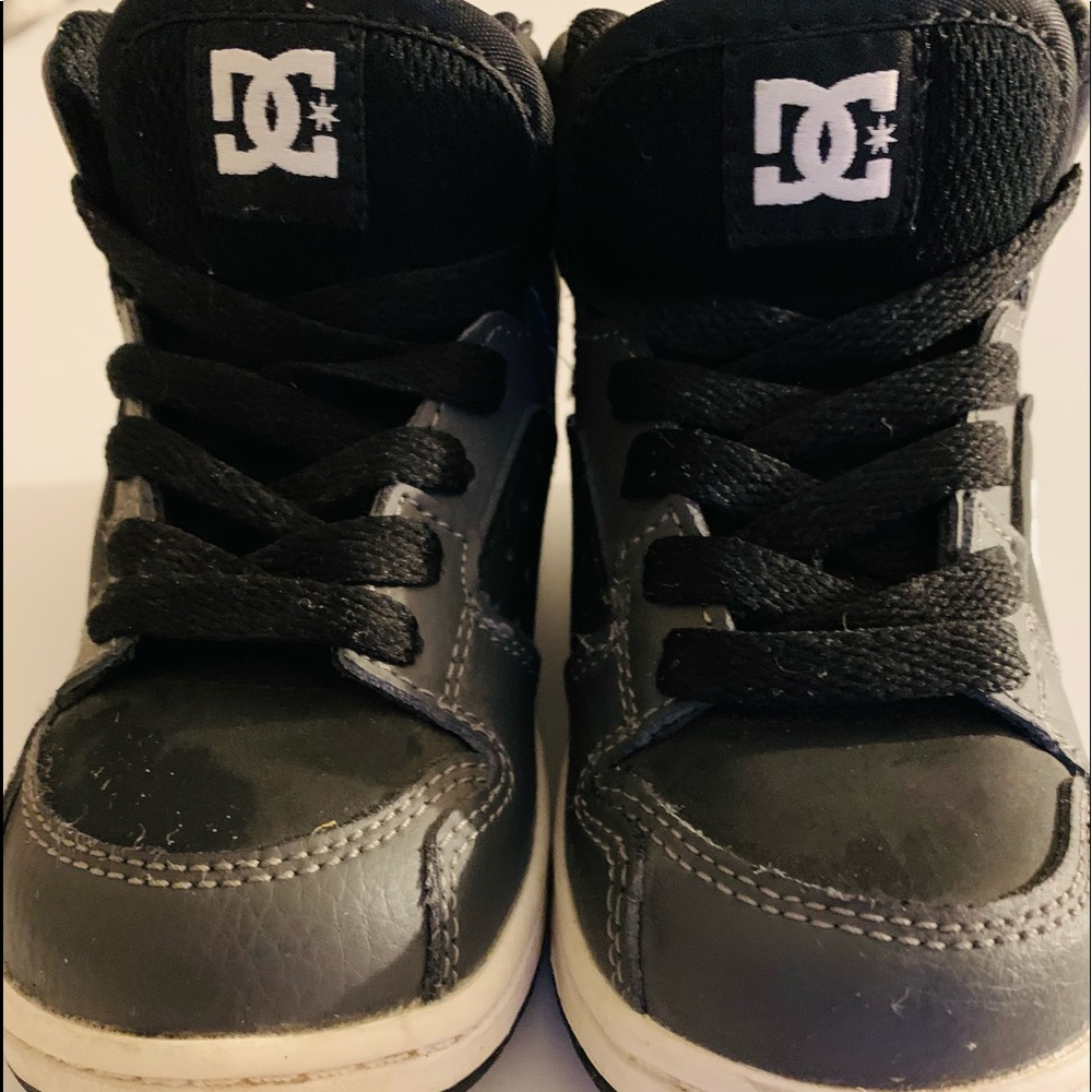 DC Shoes DC Kid's Gray High Top Sneakers
